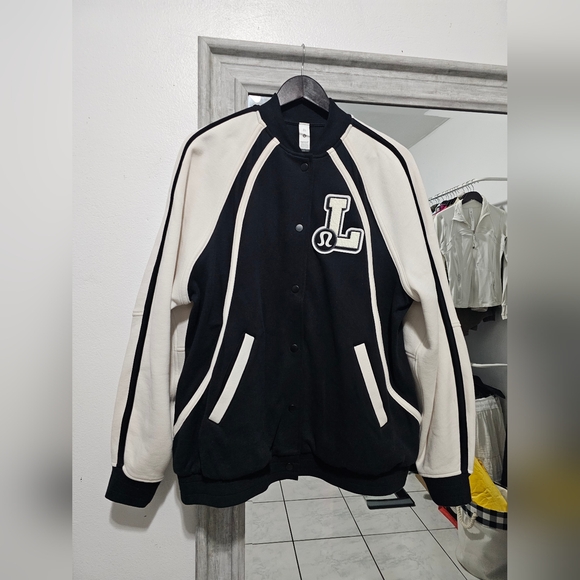 Lululemon Jacket - Picture 1 of 4